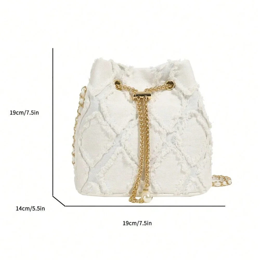 White Fashionable Women's Diamond Lattice One-Shoulder Bucket Bag